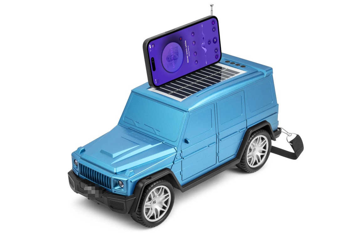 Le haut-parleur Bluetooth classique en forme de voiture combine une lampe de poche solaire et des fonctions radio pour les voyages à domicile en plein air