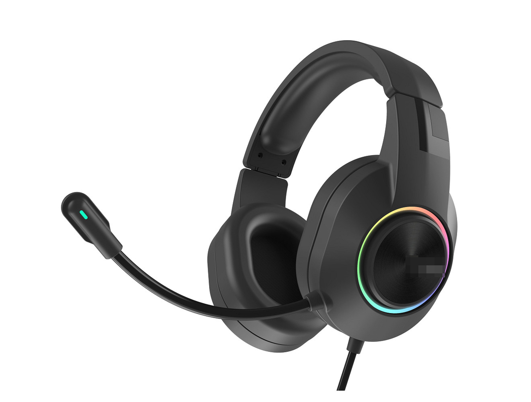 Un casque pour ordinateur double prise avec des effets d'éclairage époustouflants et une qualité audio impressionnante pour le plaisir de la musique et les conversations téléphoniques