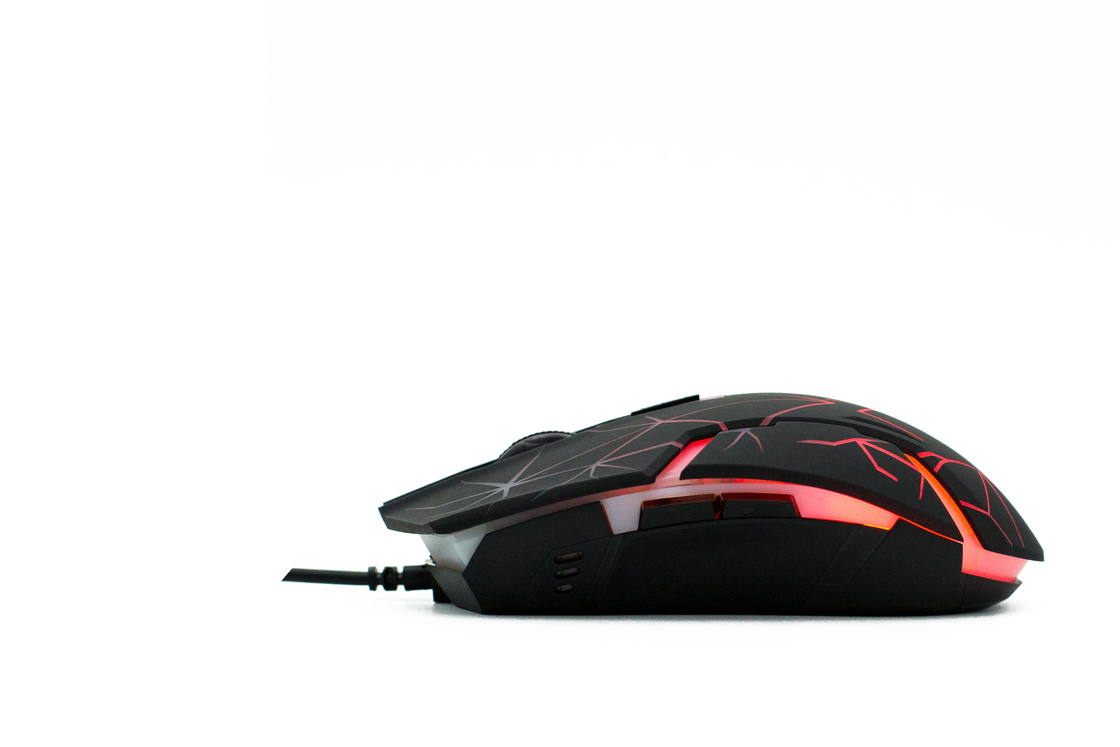 Souris d'ordinateur filaire RGB Rainbow Backlight Sensor léger haute performance Paramètres précis 6D DPI Pour les joueurs Les joueurs de sports électroniques