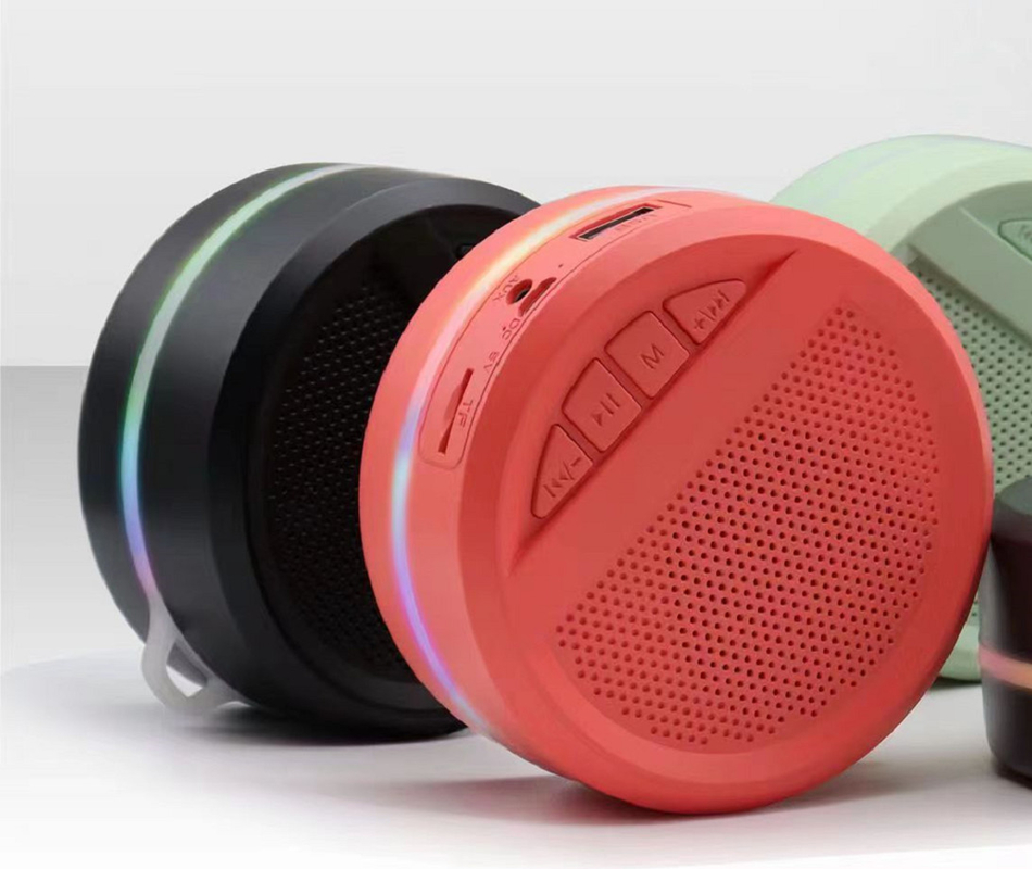 haut-parleur Bluetooth Prend en charge le Bluetooth AUX Carte TF Radio FM haut-parleur 40 mm Portable 300mAh Batterie USB rechargeable AUX-IN Connexion filaire