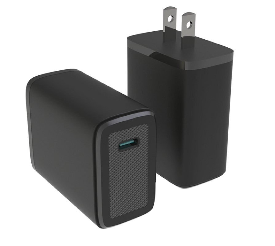 Chargeur rapide de téléphone cellulaire GaN Technologie 45W PD Charge rapide 110-240V Port USB-C haute tension